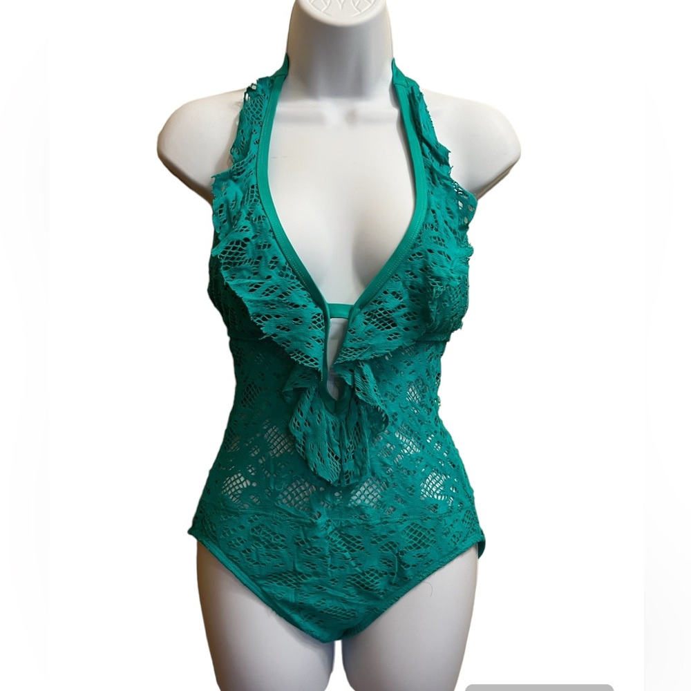 Kenneth Cole Reaction ruffled plunge one piece swim suit size S